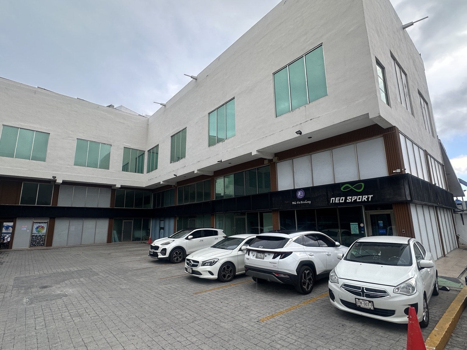 10% en barbería en Neo Sport Fitness